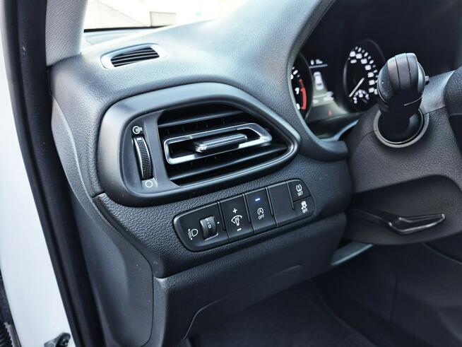 Hyundai i30 1.5 T-GDI / 160 KM / Smart + Pakiet LED / Kamera / Tempomat /Salon PL