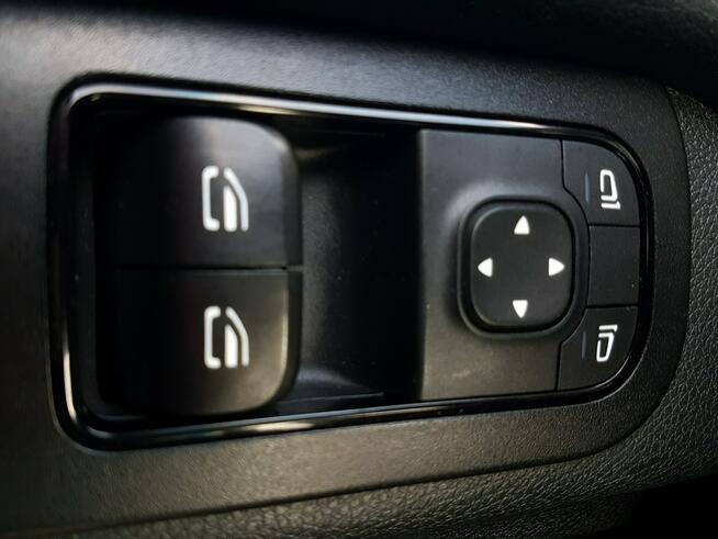 Mercedes Sprinter 8EP KONTENER 4,22x2,16x2,31 KLIMA 314CDI MANUAL 6-BIEGÓW KRAJOWY