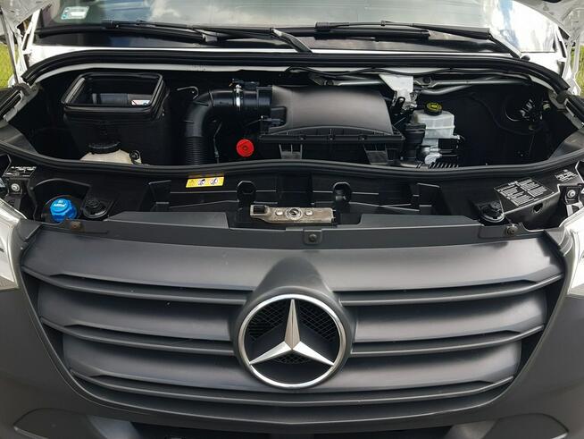 Mercedes Sprinter 8EP KONTENER 4,22x2,16x2,31 KLIMA 314CDI MANUAL 6-BIEGÓW KRAJOWY