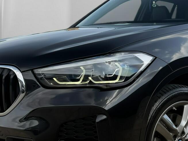 BMW X1 FUL LED 4x4 EL.KLAPA head up kamera SKÓRA grzane fotele M pakiet hak