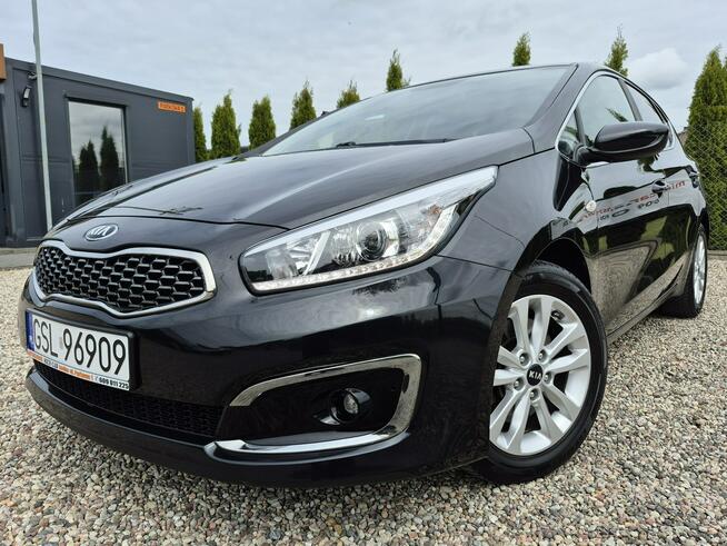 Kia Cee'd 1.6 Benzyna**2017**122oookm**Kamera**Led**Zarejestrowana
