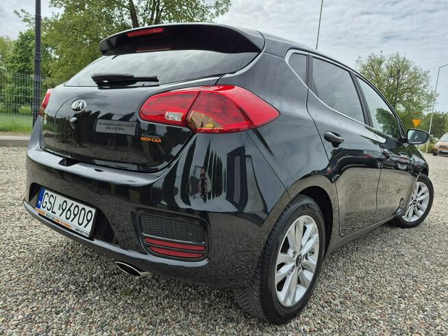 Kia Cee'd 1.6 Benzyna**2017**122oookm**Kamera**Led**Zarejestrowana