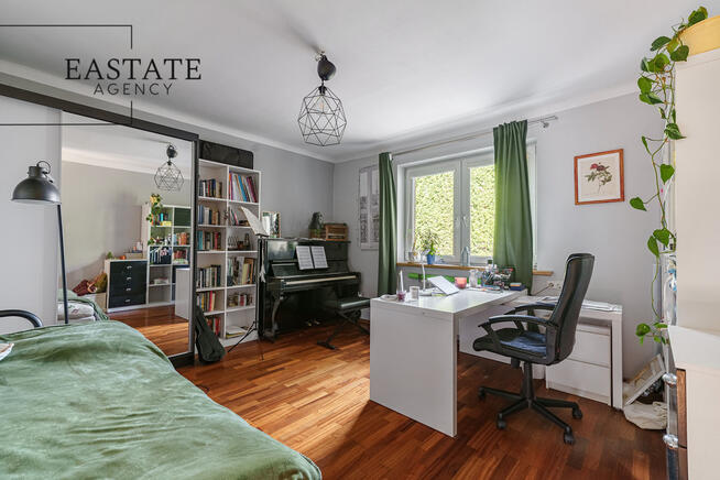 Dom wolnostojący z dużą działką 942 m² | Stare Włochy | ul. Husarska | Potencjał inwestycyjny