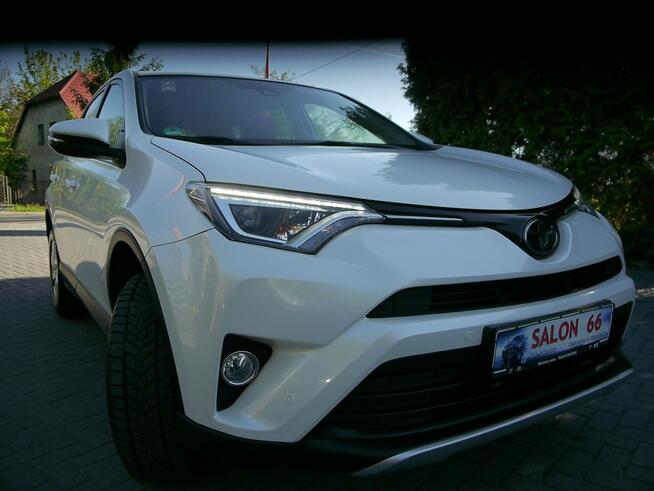 Toyota RAV-4 2.0d full Led Navi Kamera Stan Idealny 100%bezwypadkowy Gwarancja 12mc