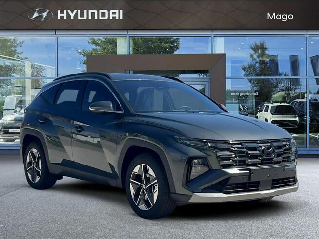 Hyundai Tucson manual w wersji Executive