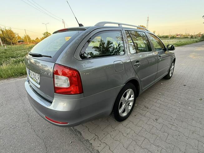 Skoda Octavia II Lift 1.6TDi 2012r Xenon Climatronic Alu Hak Nawigacja