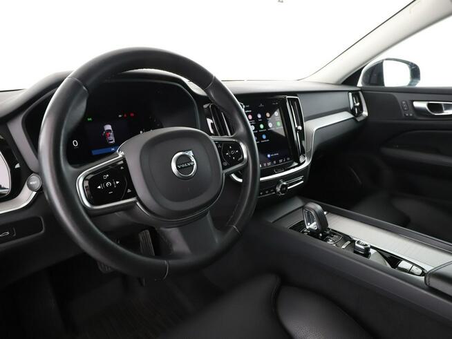 Volvo V60 FV23% B4 Plus Dark automat mHEV skóra ACC grzane fotele hak LED navi k