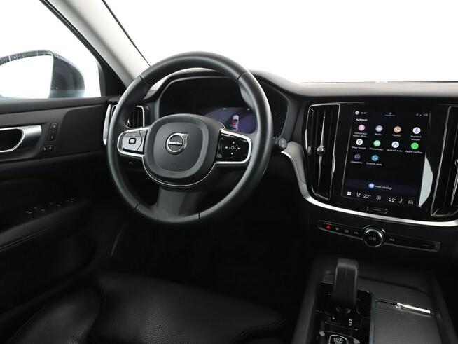 Volvo V60 FV23% B4 Plus Dark automat mHEV skóra ACC grzane fotele hak LED navi k