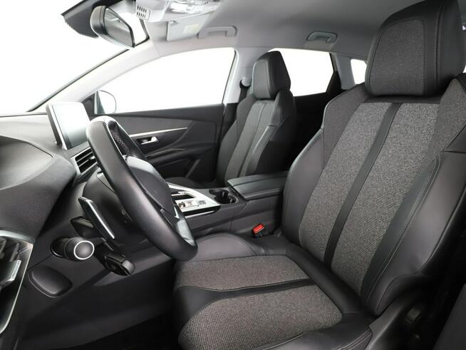 Peugeot 3008 LED, Automat, Navi, Kamera, PDC, Niski Przebieg