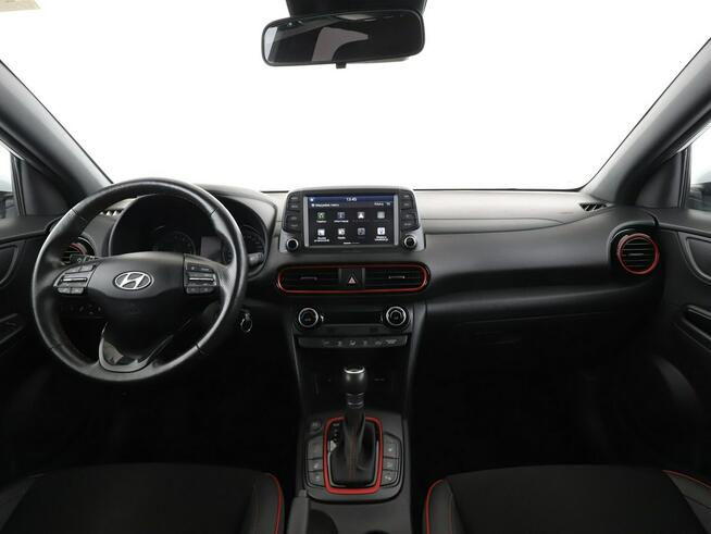 Hyundai Kona Style automat półskóra navi grzane fotele kamera hak KRELL