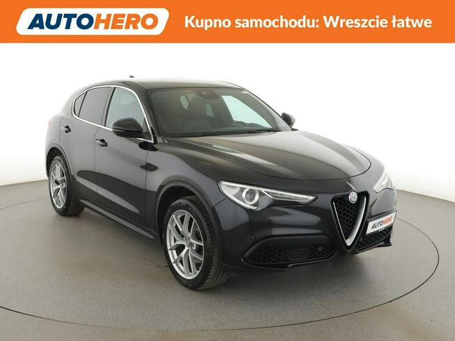 Alfa Romeo Stelvio automat, led, 4x4, 280 koni, skóra, klimatronik