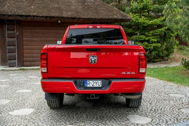 RAM 1500 5.7 V8 Hemi Quad Cab / Tradesman 2017 / 4x4 TorqueFlite / FV 23%