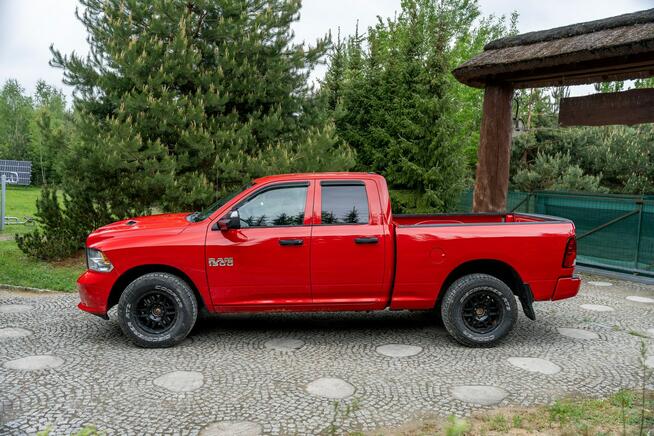 RAM 1500 5.7 V8 Hemi Quad Cab / Tradesman 2017 / 4x4 TorqueFlite / FV 23%