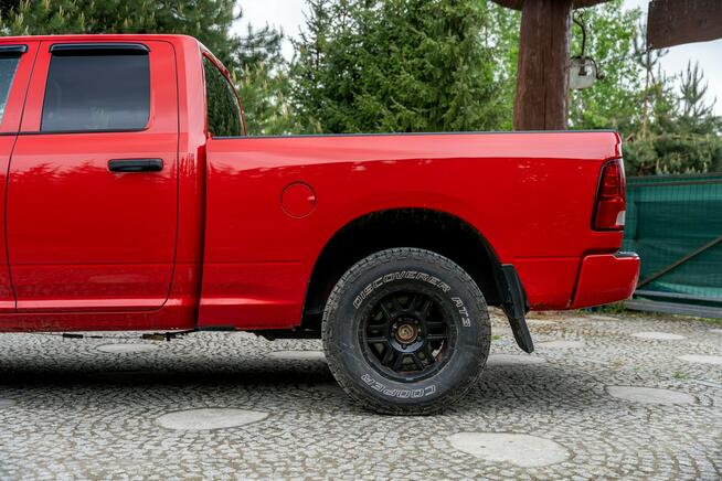 RAM 1500 5.7 V8 Hemi Quad Cab / Tradesman 2017 / 4x4 TorqueFlite / FV 23%