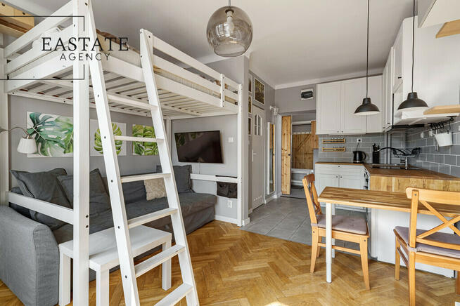 Powiśle-Bulwar/Po remoncie/Balkon/Klima/Piwnica