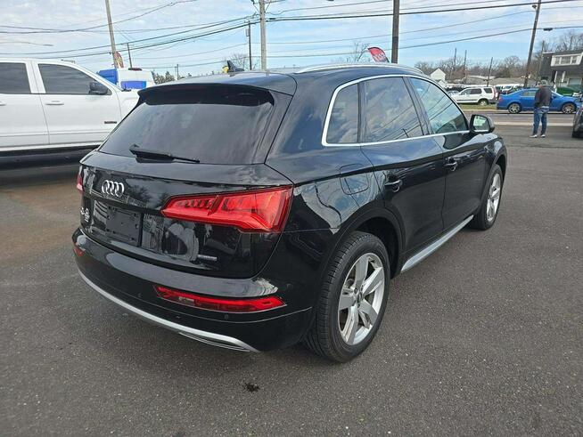 Audi Q5 Quattro / virtual / niski przebieg