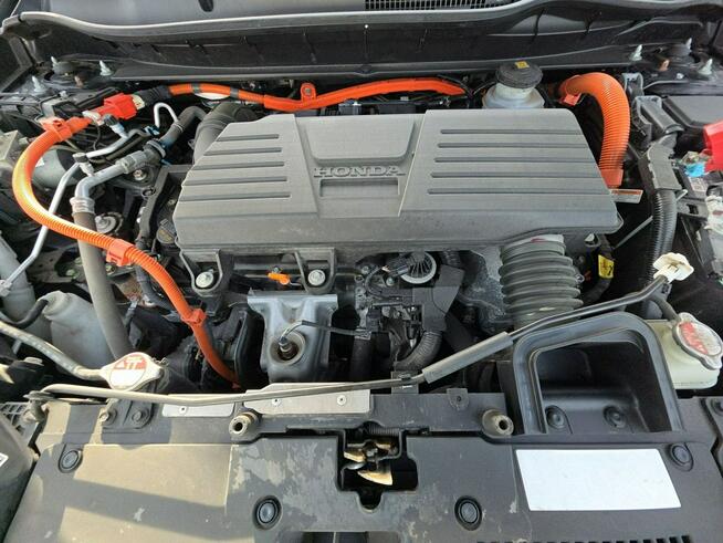 Honda CR-V AWD / najbogatsza wersja wyposażenia / niski przebieg