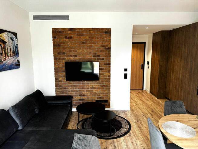 Luksusowy apartament w Towarowa Towers (Skyliner-Hub)