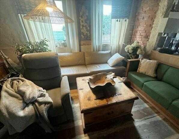 Artystyczny Loft Bielany Wr/Zabrodzie przy drodze