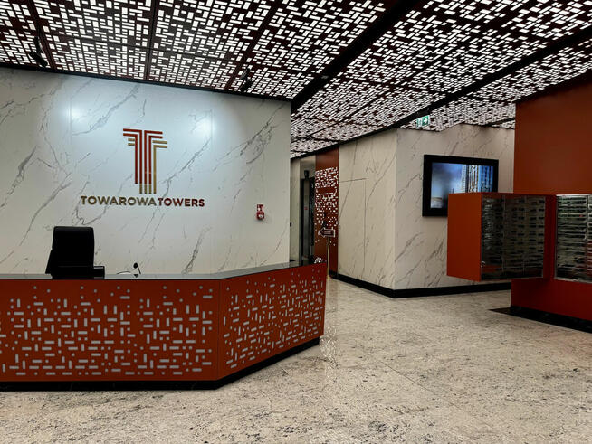 Luksusowy apartament w Towarowa Towers (Skyliner-Hub)