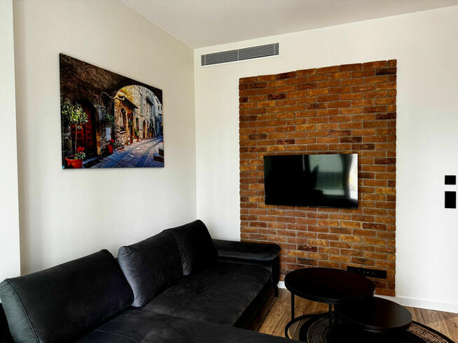 Luksusowy apartament w Towarowa Towers (Skyliner-Hub)