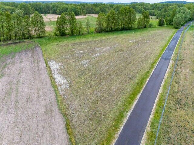 Działki rolne pod gospodarstwo i wypas zwierząt, Kuny, Leoni