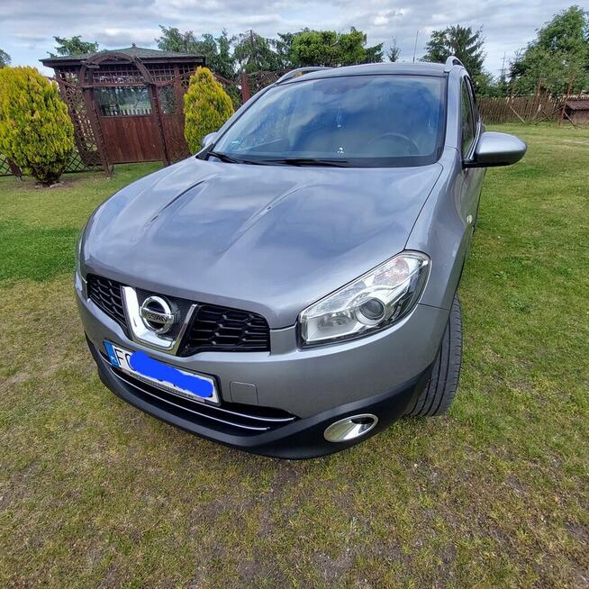 Nissan Qasqhai+2 Rok 2010 z lpg.