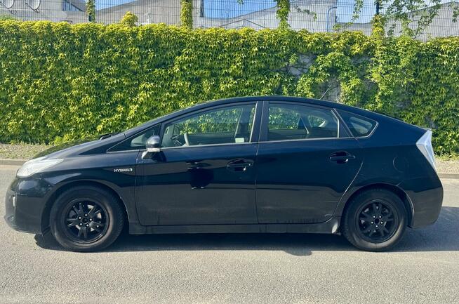 Toyota Prius Hybrid 1.8 | JBL | HUD | Kamera | 2 kluczyki