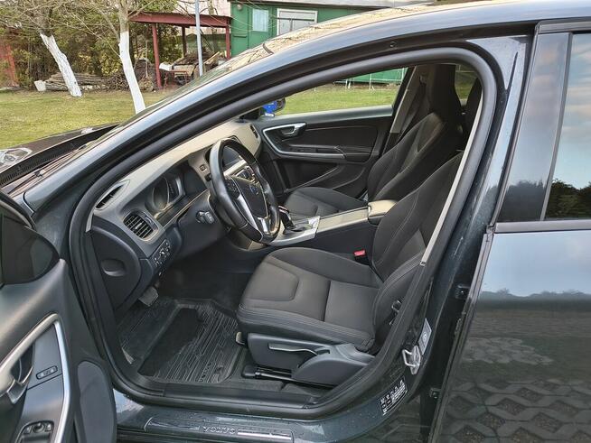 VOLVO V60 D3 Drive-E 2.0 150 KM, 2017 r, 195100 km.
