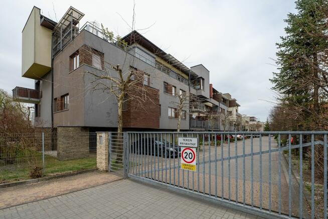 Tychy apartament 2 poziomowy 82m2, garaż 17,2m2,komórka 6,7m