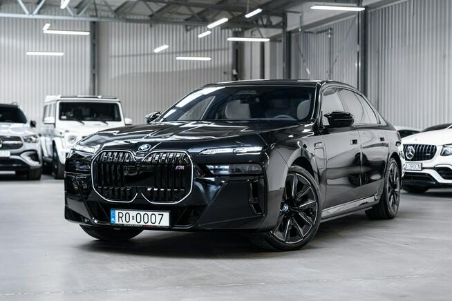 BMW M760 Gwarancja 01.2029. Pełne wyposażenie. PPF. TV. Gran Lusso.