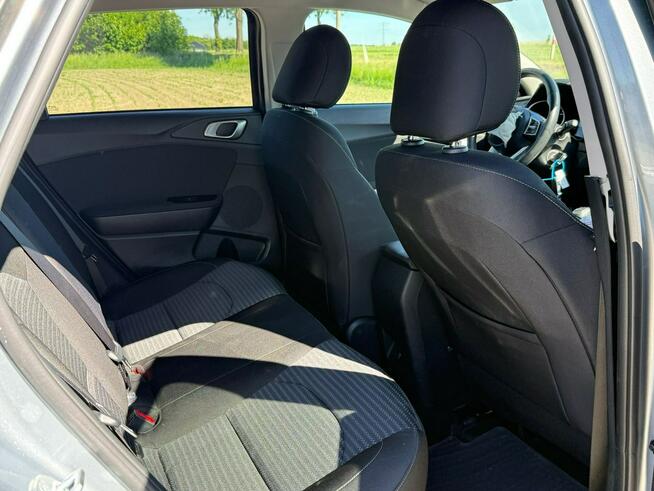 Kia Cee'd Lift*Led*Carplay*Kamera*GrzanaKierownica/Fotele*NiskiPrzebieg*Tempomat