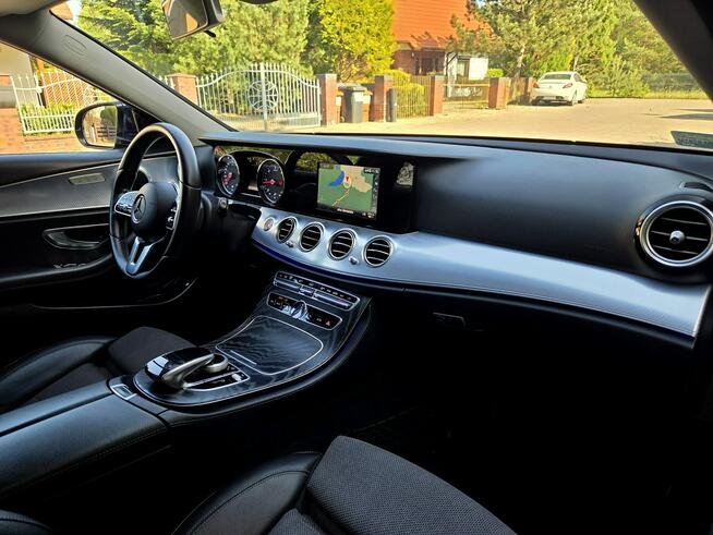 Mercedes E 220 4 Matic W213 Sedan 2.0d 194KM 2019r PL Salon, 9G-Tronic, Kamera, FV23%