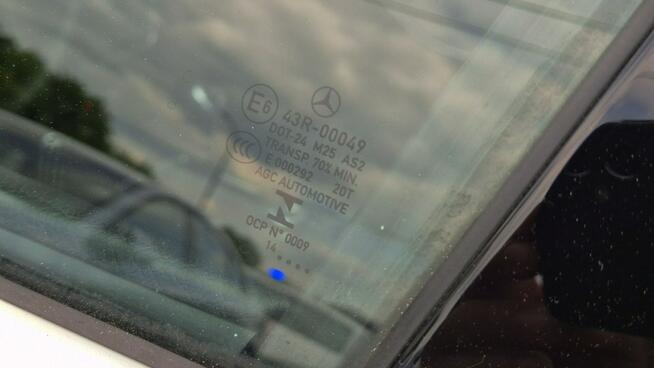 Mercedes-Benz A180 122km BENZYNA bi-xenon NAVI skóra PDC serwis 2015