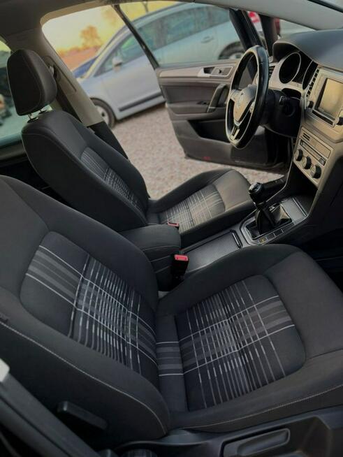 Volkswagen Golf Sportsvan 2.0TDI_Panorama_KeYLess_Kamera_