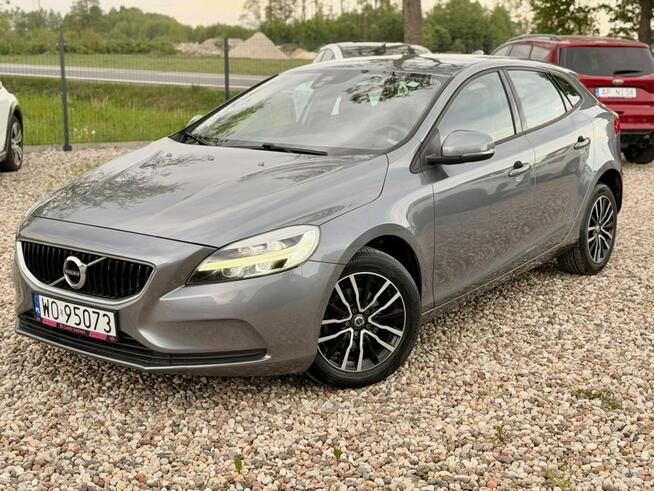 Volvo V40 FullLed_Digital_2.0diesel_NiskiPrzebieg_