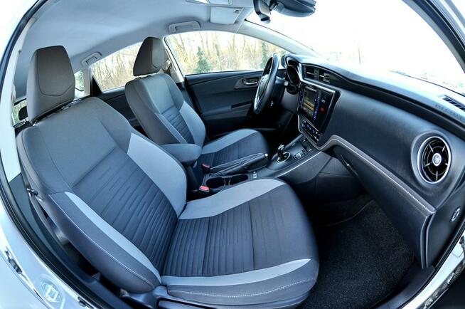 Toyota Auris _1.8 136KM_HYBRID_Led_Kamera_Navi_Climatronic_Serwis_