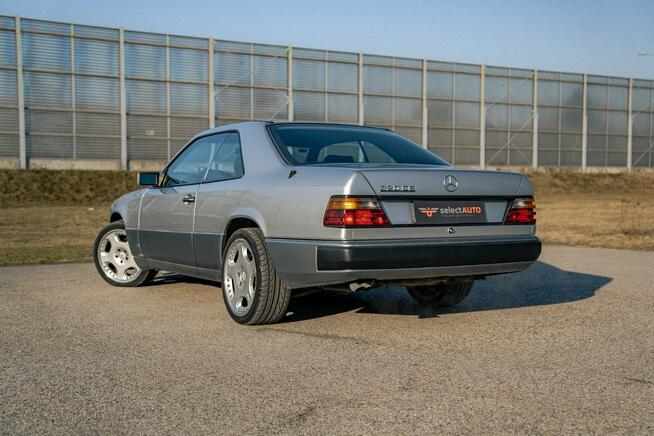 Mercedes Benz E320 W124 Coupe