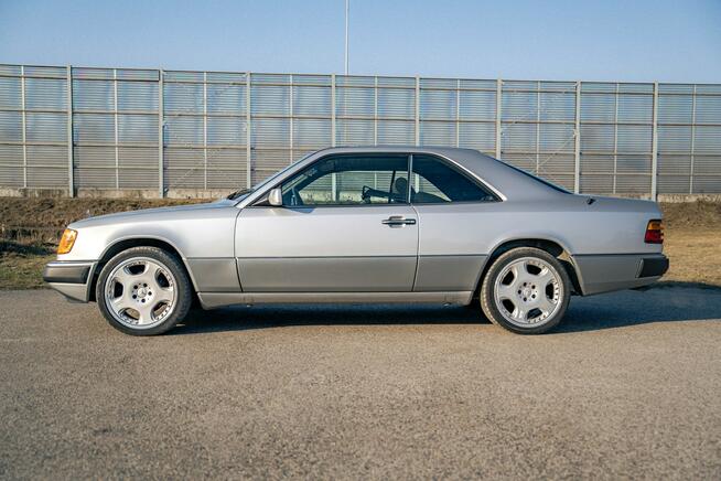 Mercedes Benz E320 W124 Coupe