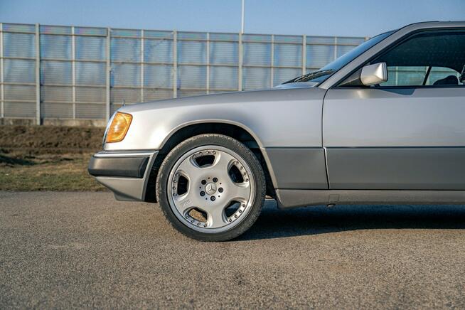 Mercedes Benz E320 W124 Coupe