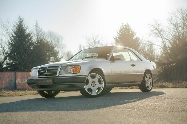 Mercedes Benz E320 W124 Coupe