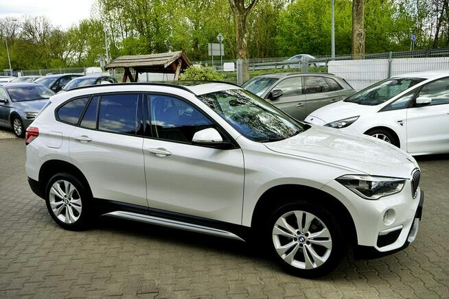 BMW X1 1,5d NAVI, skóra, alu R18, panorama, 2017r.