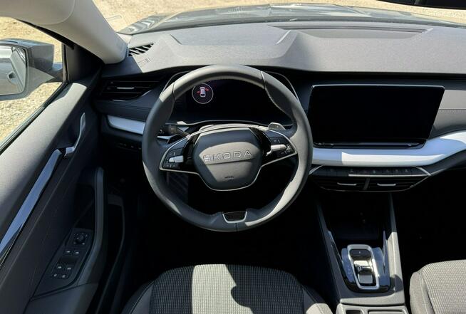 Škoda Octavia Selection 1.5TSI m-HEV 150KM DSG 2025 Bezwypadkowy FV VAT23%