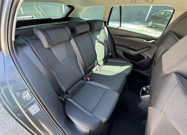 Škoda Octavia Selection 1.5TSI m-HEV 150KM DSG 2025 Bezwypadkowy FV VAT23%
