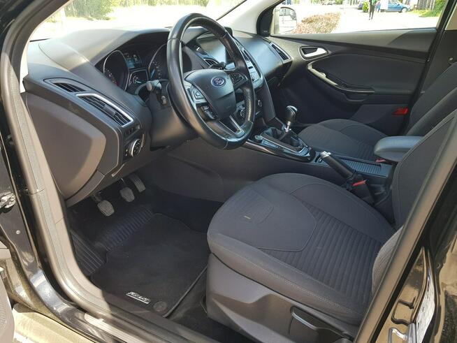 Ford Focus 1,5 Turbo Benzyna Klimatronik Nawigacja Zarejestrowany Gwarancja