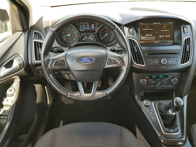 Ford Focus 1,5 Turbo Benzyna Klimatronik Nawigacja Zarejestrowany Gwarancja