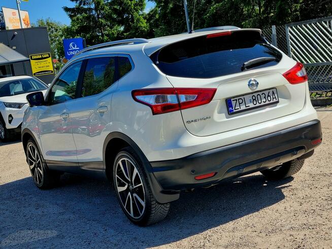 Nissan Qashqai Serwis Led Navi Kamery 360 Panorama Climatronic Zarejestrowany!