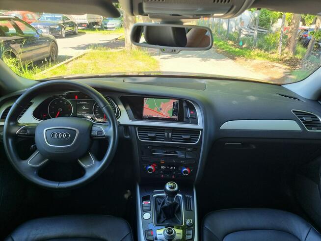 Audi A4 S-Line Led Serwis Bixenon Navi Climatronik Parktronic ACC Gwarancja