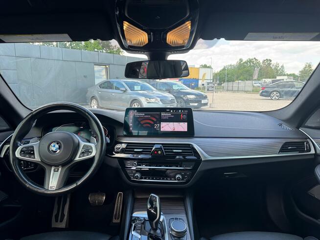BMW Seria 5, 2021