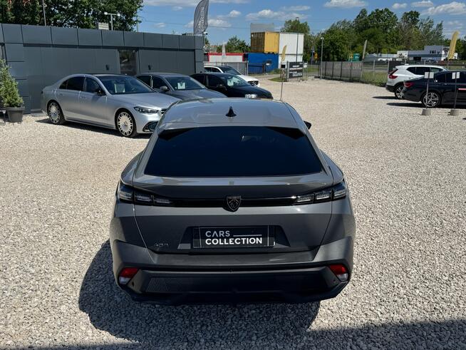 Peugeot 408, 2023